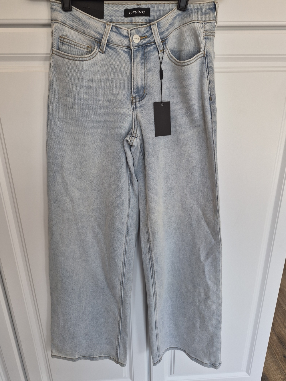NWT Oneso Light Blue High Waisted Wide Leg Relaxed Women’s  27"w, 42"L, 9"rise